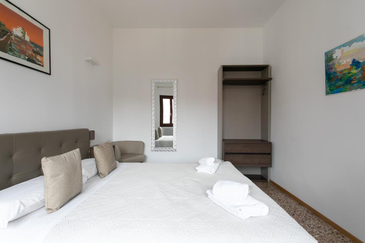 Residenza Pomponi Deluxe Apartamento *